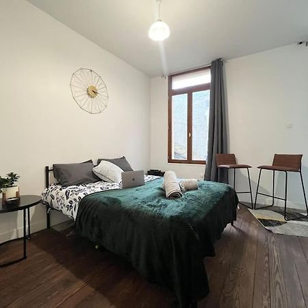 Appartement Le Petit Nid A 2 Min Gare / Centre Meulan Extérieur photo