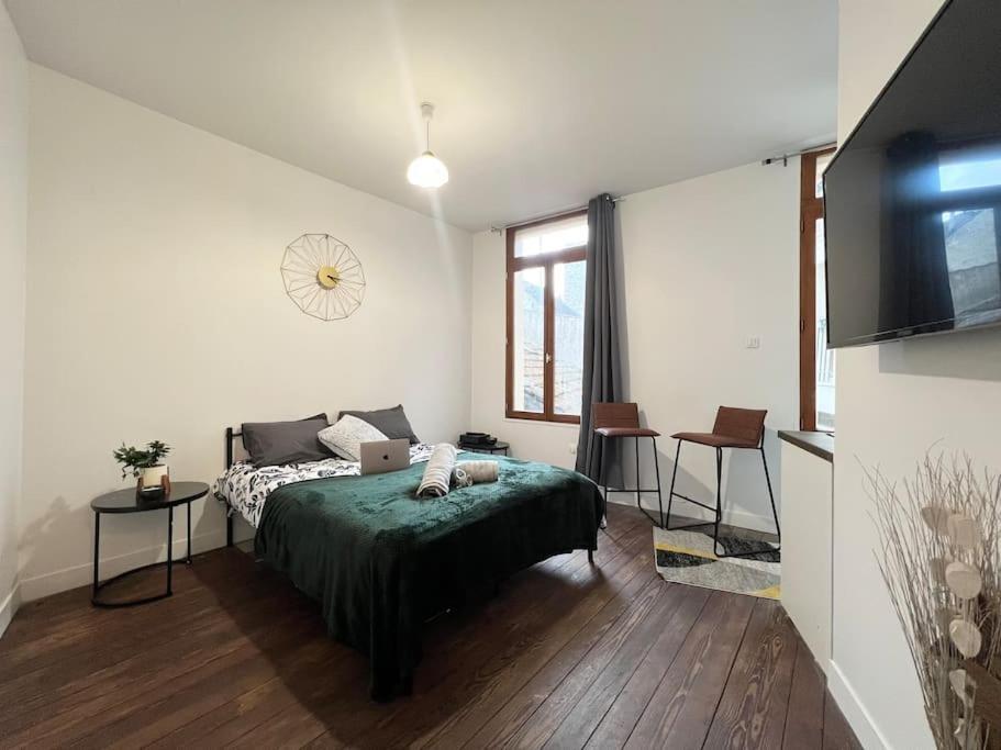 Appartement Le Petit Nid A 2 Min Gare / Centre Meulan Extérieur photo