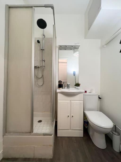 Appartement Le Petit Nid A 2 Min Gare / Centre Meulan Extérieur photo